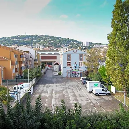 Centre Gare 2*