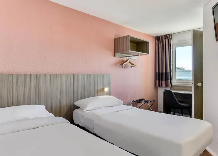 Centre Gare Szálloda Sète