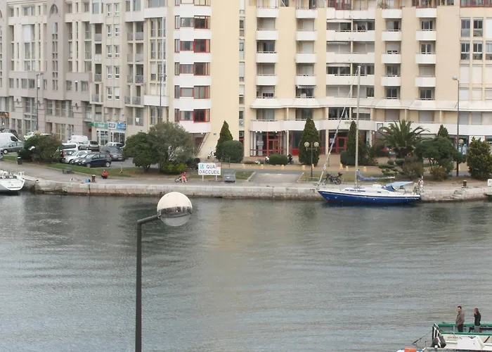 Centre Gare 2* Sète