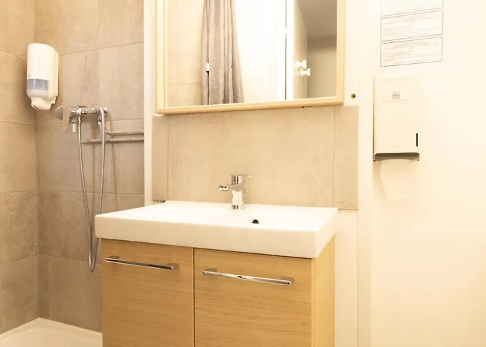 Centre Gare 2* Sète